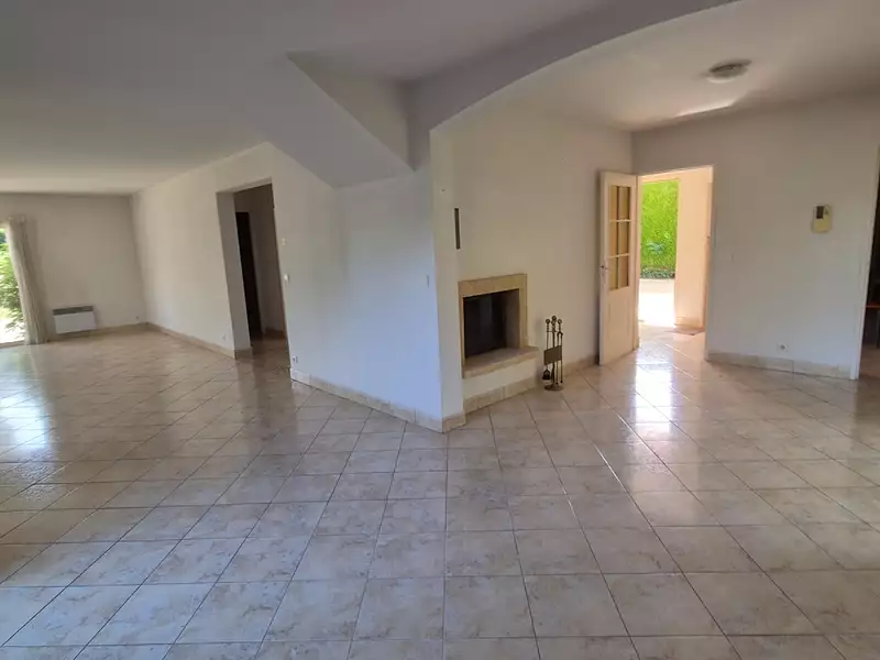 Maison, 182 m²