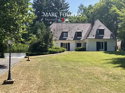 Maison, 230 m²