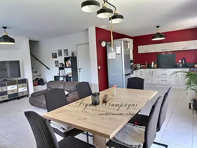 Maison, 105 m²