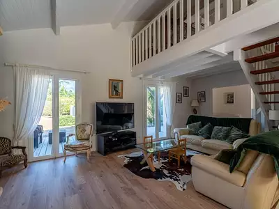 Maison, 231 m²