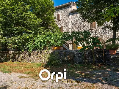 Maison, 257 m²