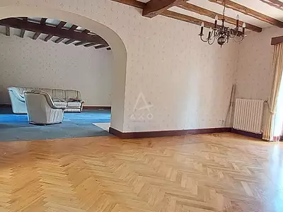 Maison, 225 m²