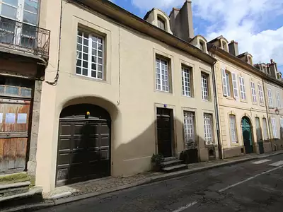 Maison, 250 m²