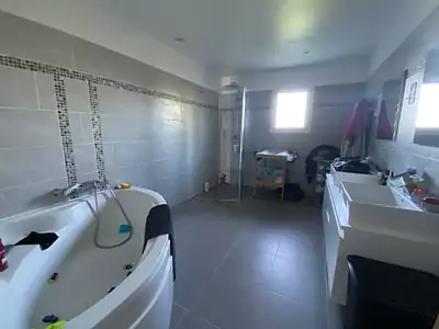 Maison, 140 m²