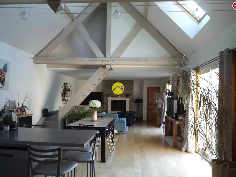 Maison, 159 m²