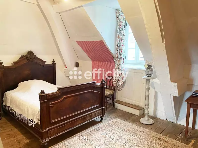 Maison, 274 m²