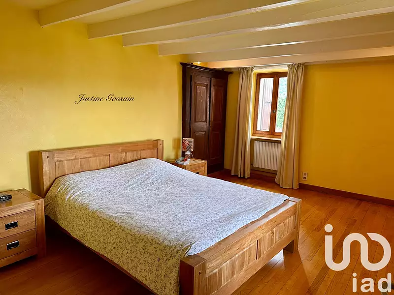 Maison, 252 m²