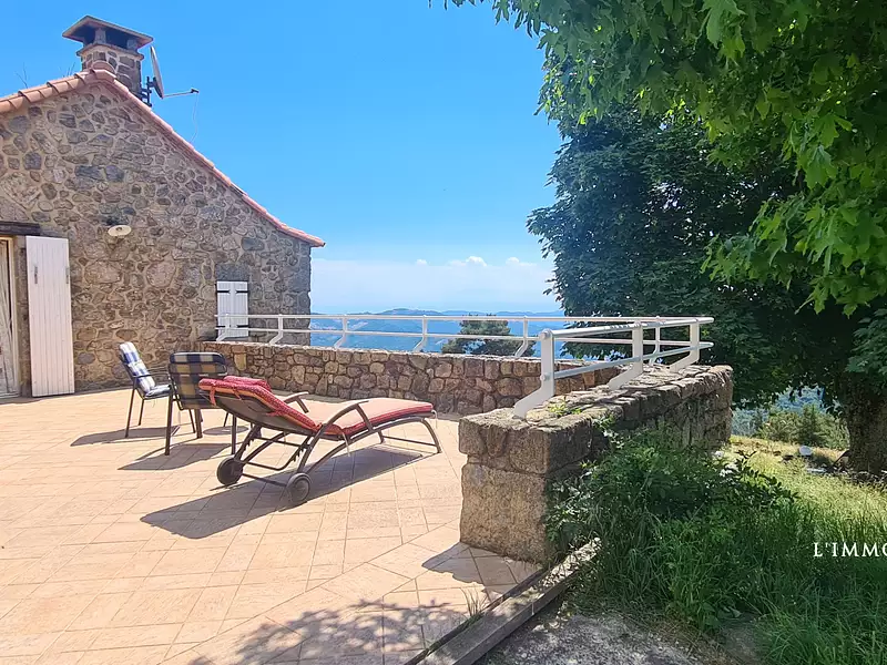 Maison, 199,84 m²