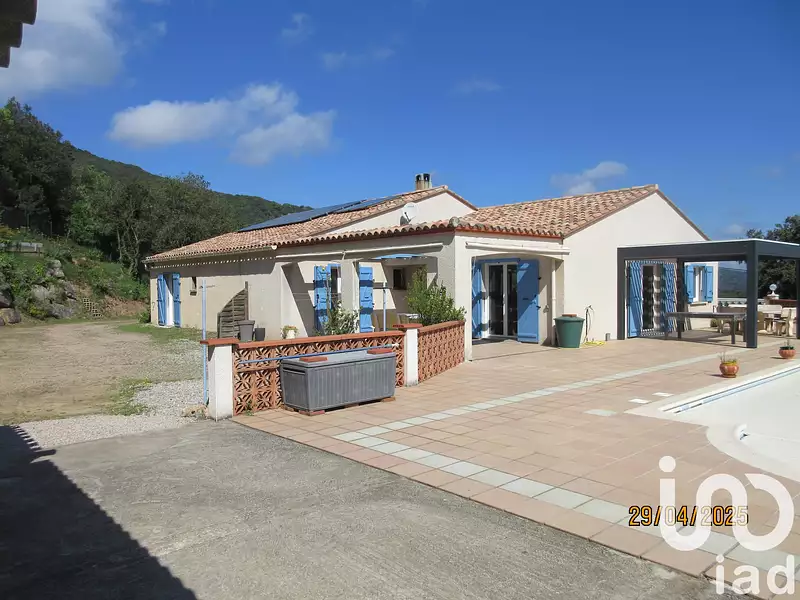 Maison, 198 m²