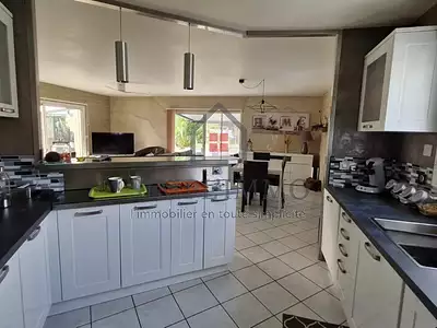 Maison, 153,5 m²