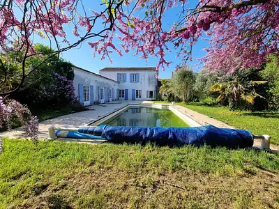 Maison, 180 m²
