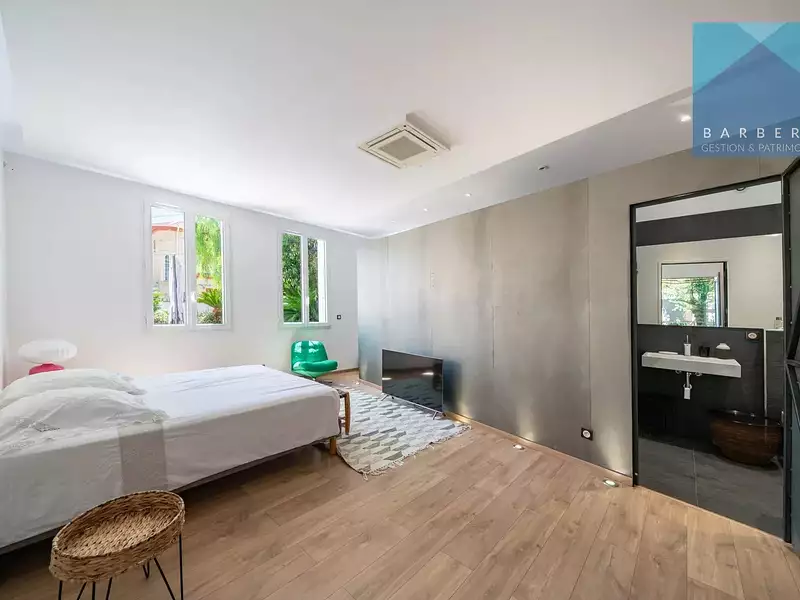 Maison, 217 m²