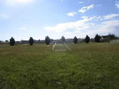 Terrain, 1 390 m²