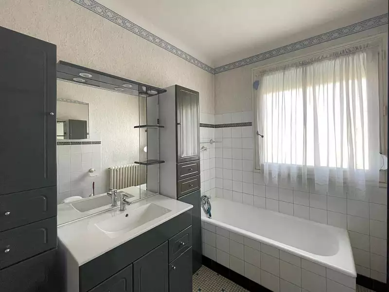 Maison, 115 m²