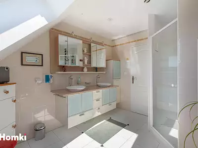 Maison, 180 m²