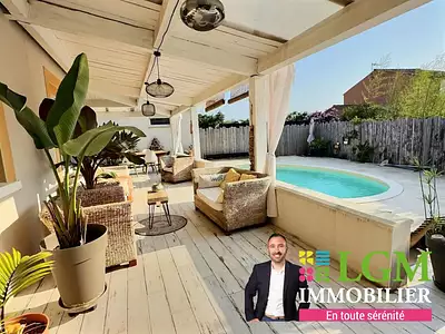 Maison, 245 m²