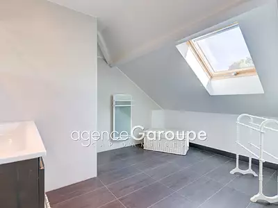 Maison, 187 m²