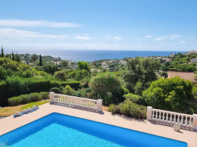 Maison, 230 m²
