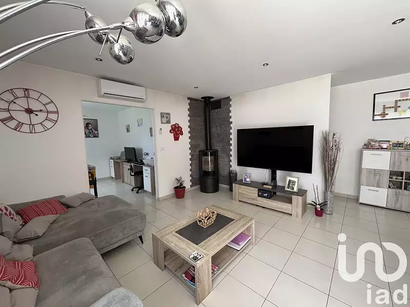 Maison, 99 m²