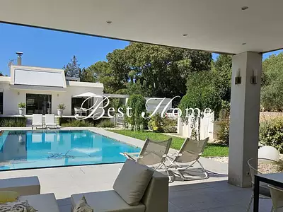 Maison, 220 m²