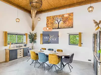 Maison, 180,8 m²