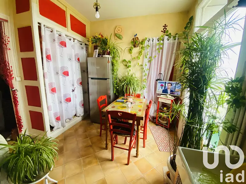 Immeuble, 165 m²