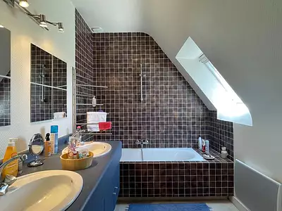 Maison, 185 m²