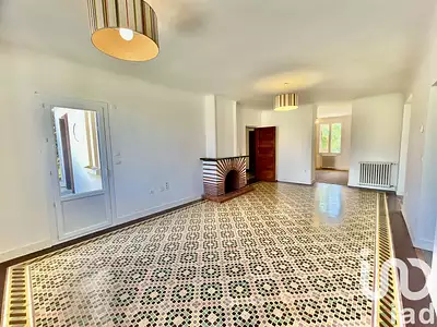 Maison, 300 m²