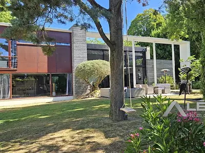 Maison, 320 m²