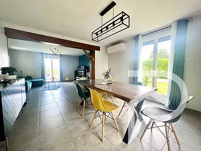 Maison, 159 m²