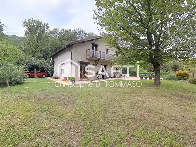 Maison, 163 m²