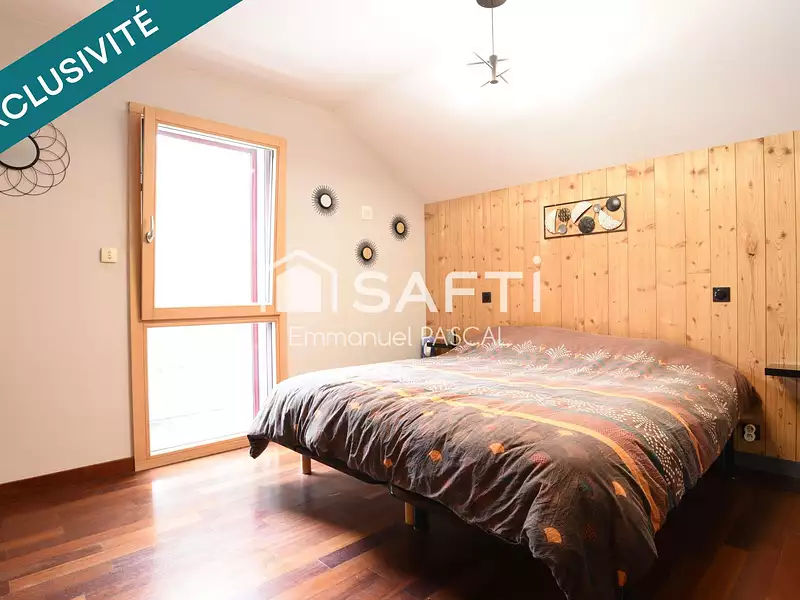 Maison, 180 m²