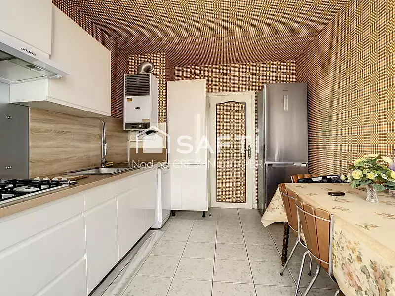Appartement, 93 m²