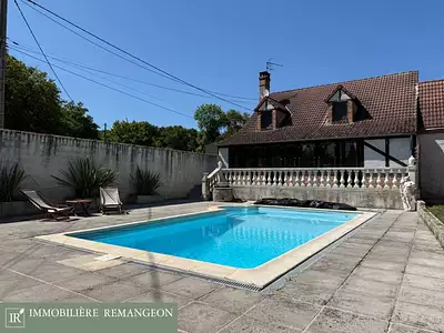 Maison, 166 m²