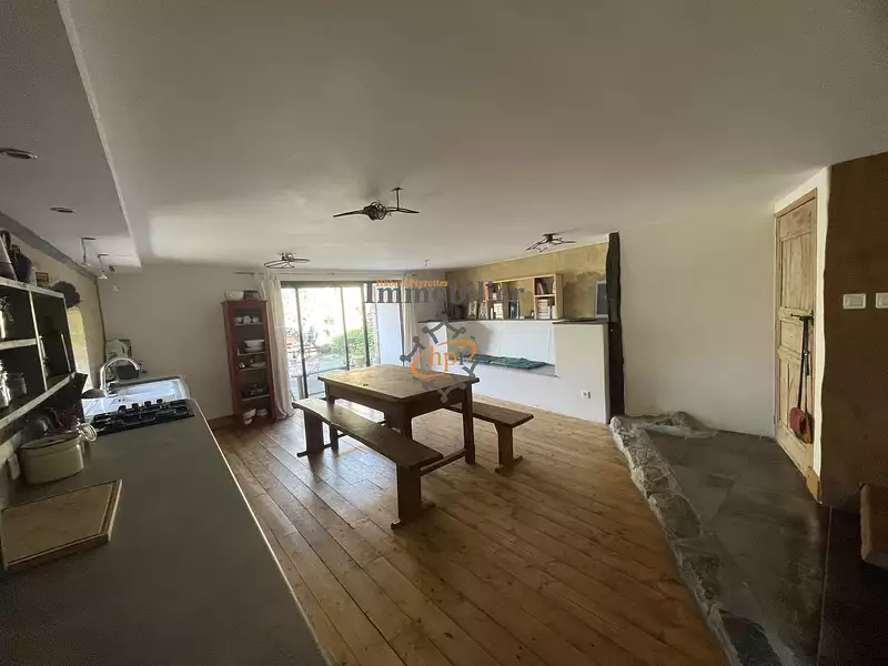 Maison, 144 m²