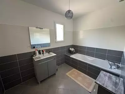 Maison, 89 m²