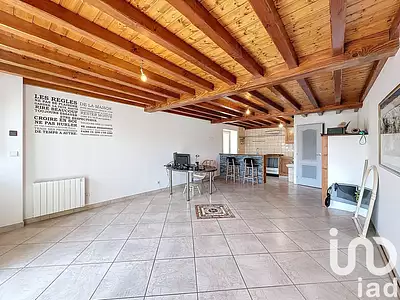 Maison, 255 m²