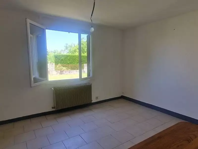 Immeuble, 100 m²