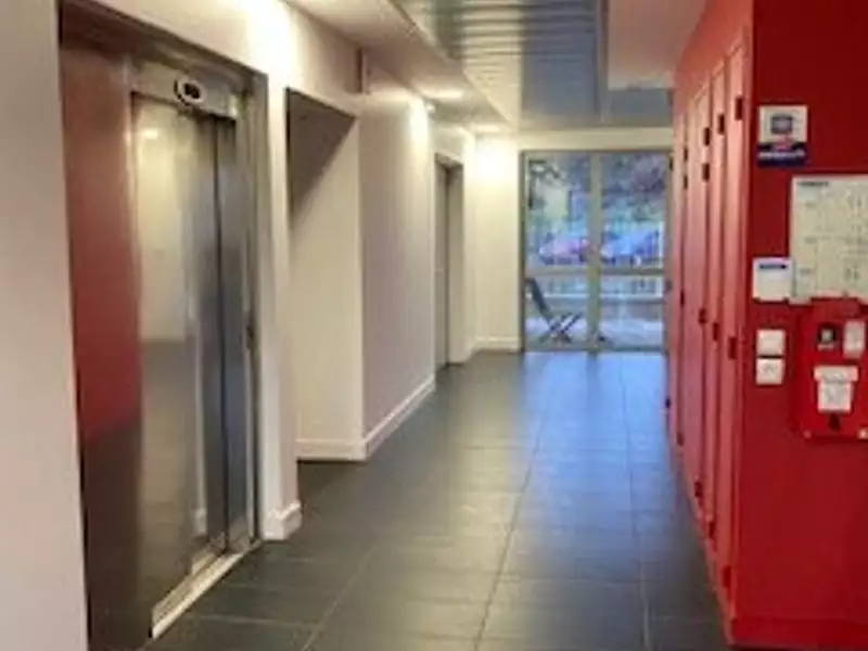 Divers, 343 m²