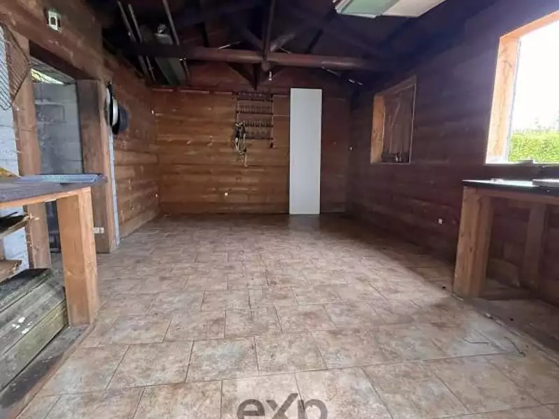 Maison, 230 m²