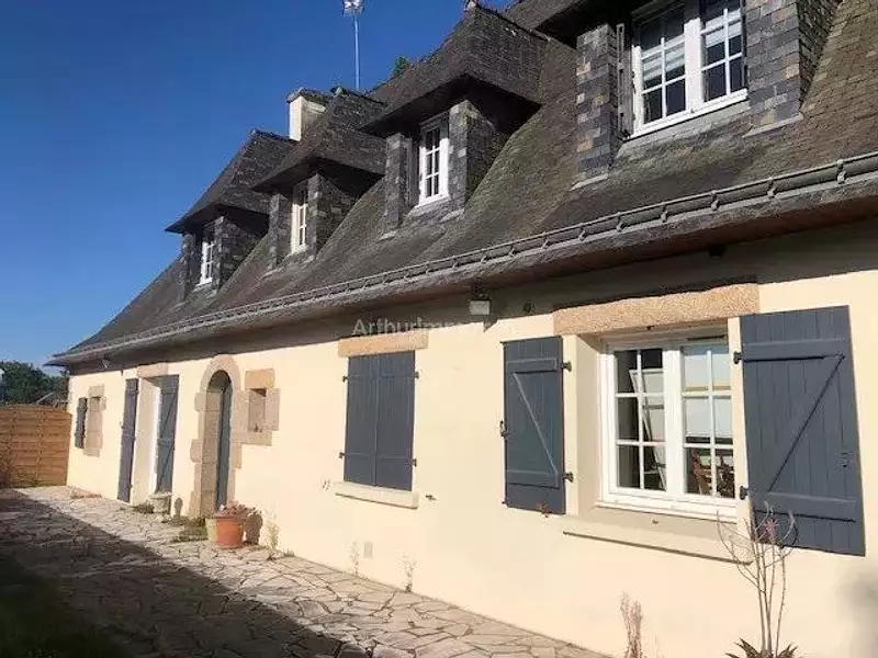 Maison, 159 m²