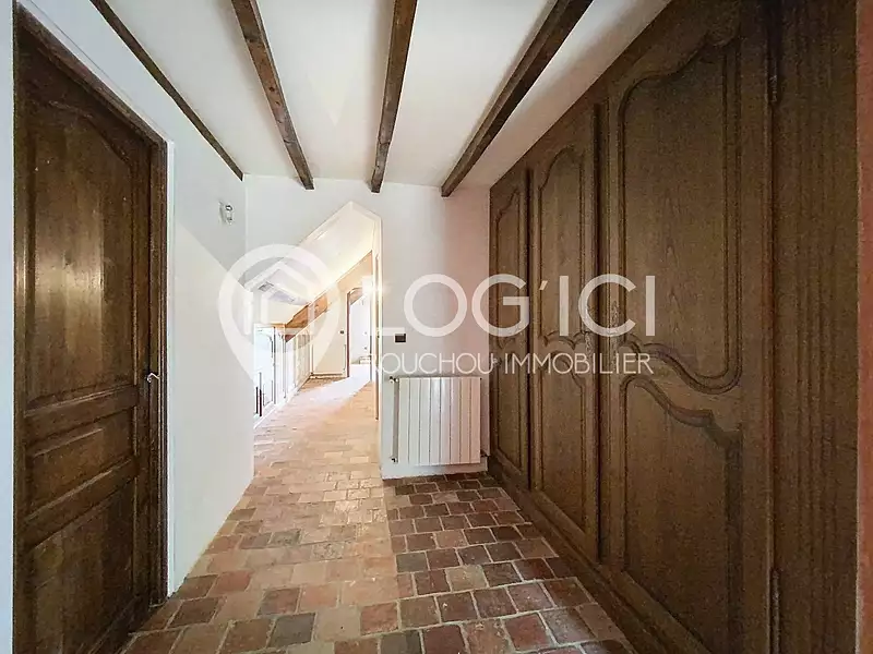 Maison, 220 m²