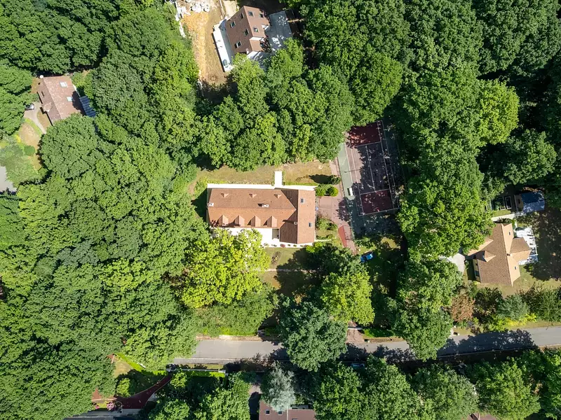 Maison, 370 m²