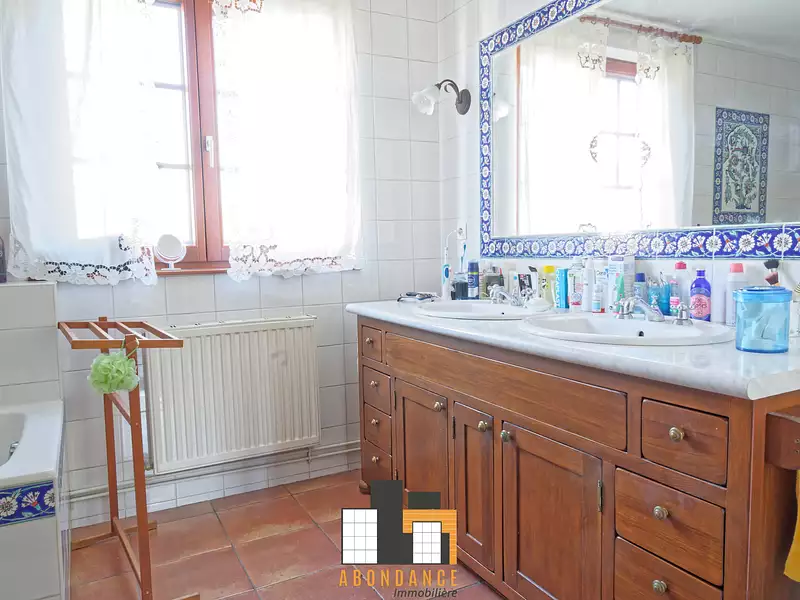 Maison, 224 m²