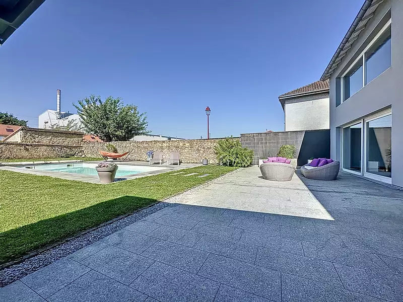Maison, 267 m²