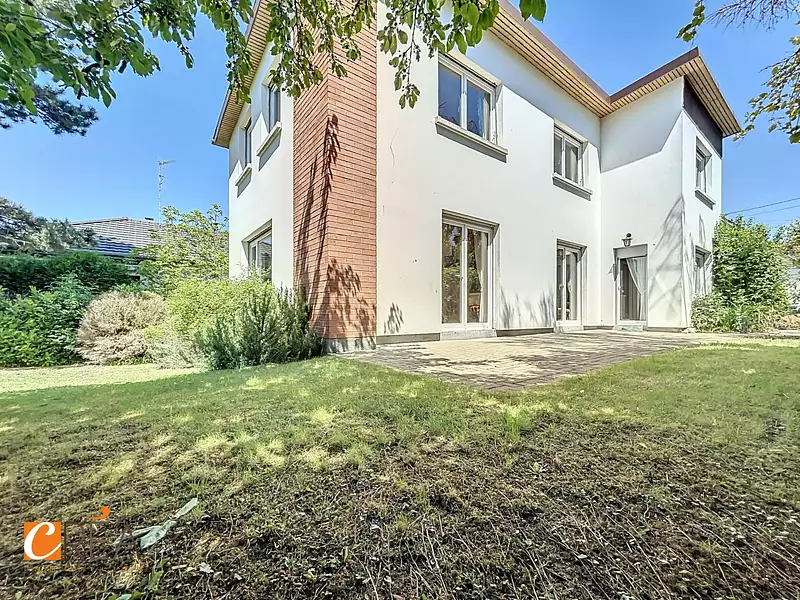 Maison, 130 m²
