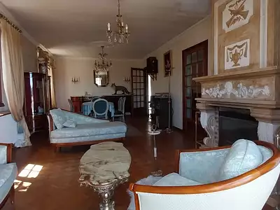 Maison, 221 m²