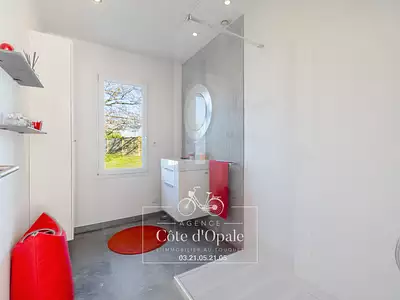 Maison, 195 m²