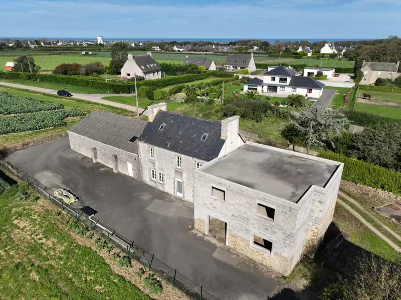 Maison, 250 m²