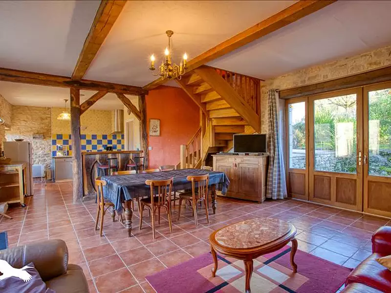 Maison, 270 m²